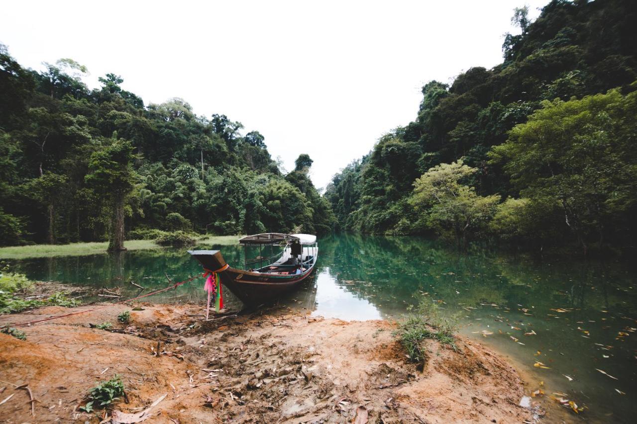 Khaosok Secret Hostel Khao Sok National Park Exteriör bild