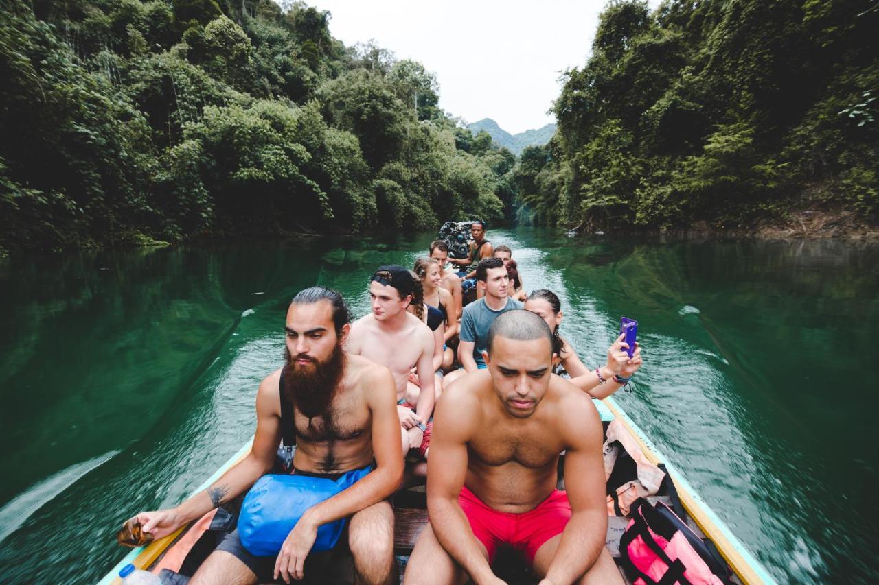 Khaosok Secret Hostel Khao Sok National Park Exteriör bild
