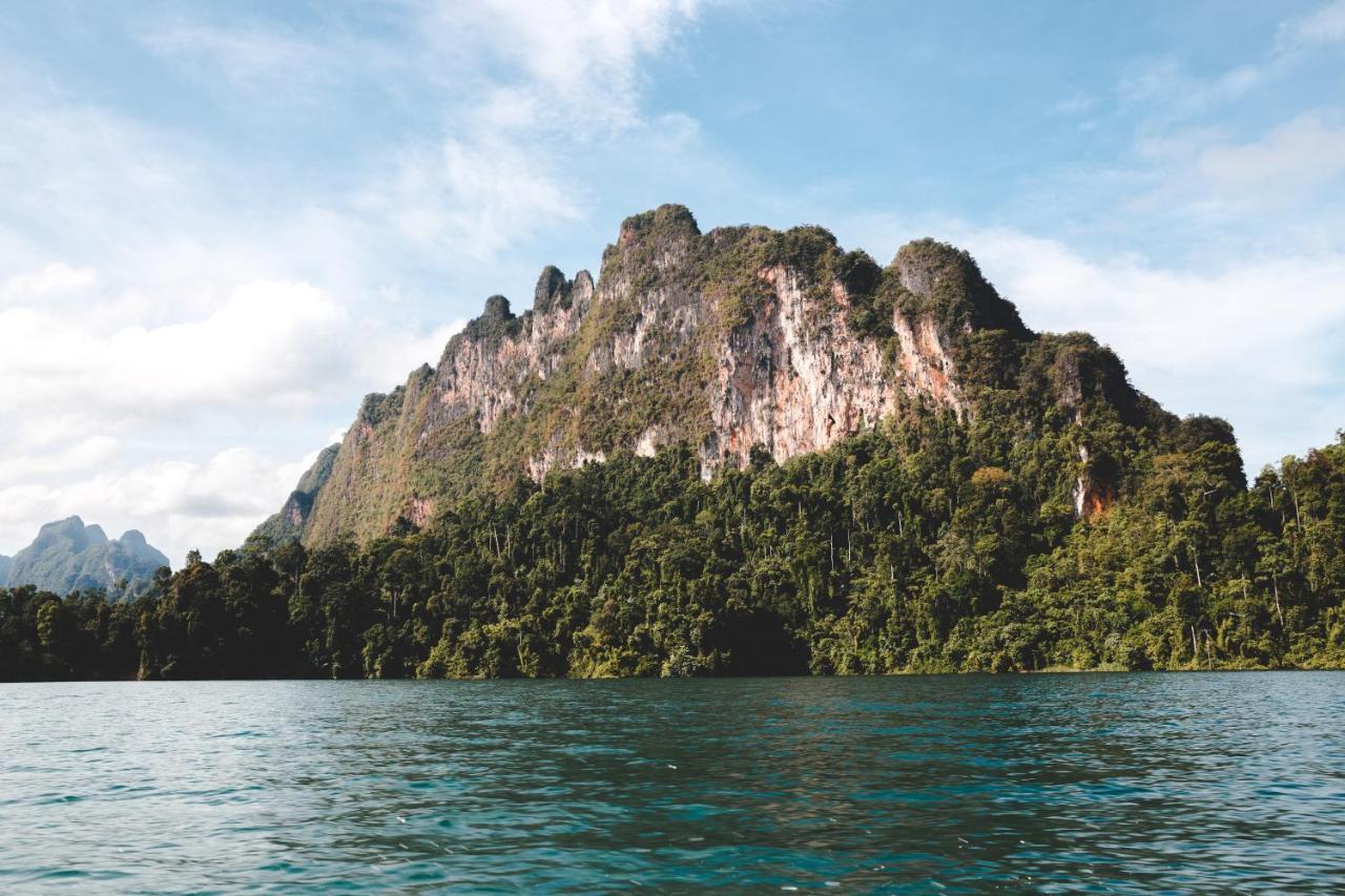 Khaosok Secret Hostel Khao Sok National Park Exteriör bild